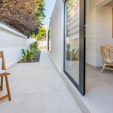 Appartamento Urban Chill Private Pool By Holidays *