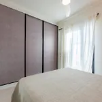 Urban Chill Private Pool By Holidays Apartmán
