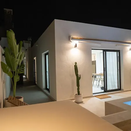 Διαμέρισμα Urban Chill Private Pool By Holidays Κοραλέχο