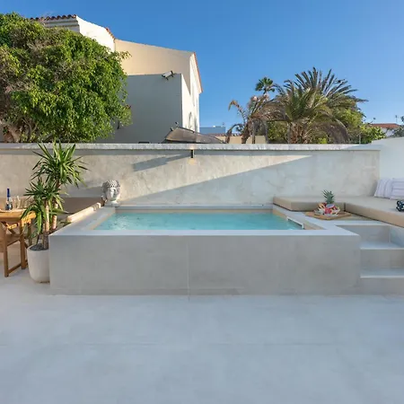 Urban Chill Private Pool By Holidays Apartment Corralejo