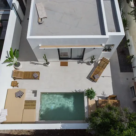 Апартаменты Urban Chill Private Pool By Holidays Коральео